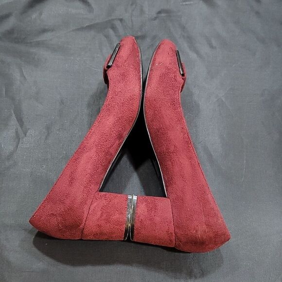 ATHENA ALEXANDRA KAPRI WOMEN'S BLOCK HEEL PUMP - Picture 12 of 13